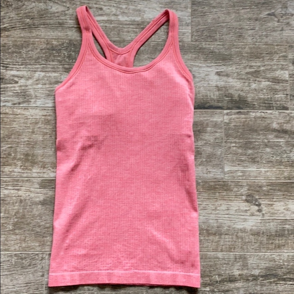 Lululemon tank size 4